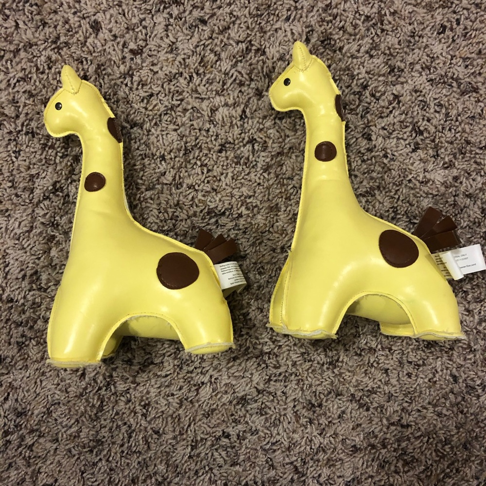 Pottery barn kids giraffe bookends